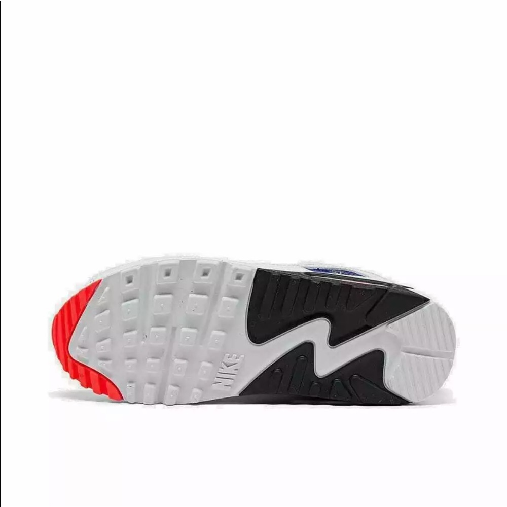 NIKE AIR MAX 90 $120 Women's Running shoes - Picture 5 of 6